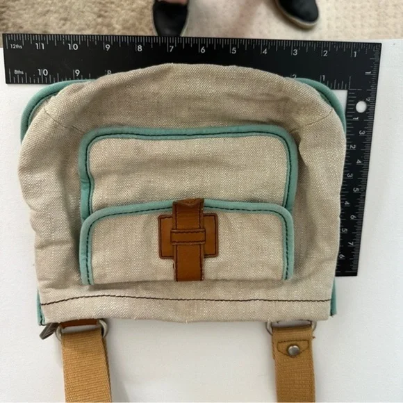 FOSSIL Crossbody Bag in Tan Canvas with Long Leather Straps - Picture 9 of 10
